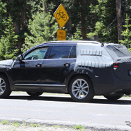 フォルクスワーゲン 新型SUV スクープ写真