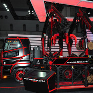 三菱ふそう スーパーグレートV スパイダー（東京モーターショー15）