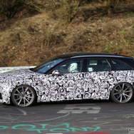 アウディ RS4 アバント