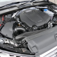 アウディA4 2.0 TFSI クワトロスポーツ