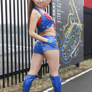 amuse & SPV Racing レースクイーン