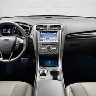フォード フュージョンの2017年型V6スポーツ