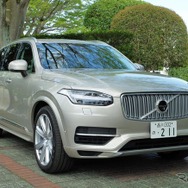 ボルボ T8 ツインエンジン インスクリプション