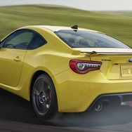 スバル BRZ シリーズイエロー