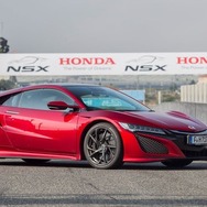 ホンダ NSX 新型とアロンソ選手