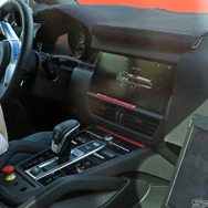 ポルシェ　カイエン 次期型　スクープ写真
