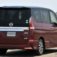 日産 セレナ ハイウェイスター 新型