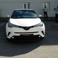 トヨタ C-HR スクープ写真