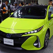新型 プリウスPHV のプロトタイプ