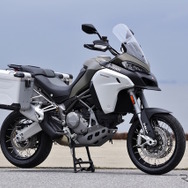 ムルティストラーダ 1200 エンデューロ