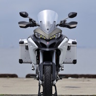 ムルティストラーダ 1200 エンデューロ