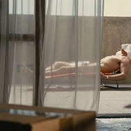 『ハイ・ライズ』（C）RPC HIGH-RISE LIMITED / THE BRITISH FILM INSTITUTE / CHANNEL FOUR TELEVISION CORPORATION 2015