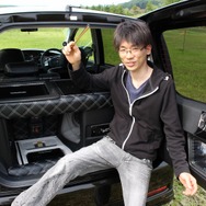 カスタムのみならず高音質の追求にも余念がないオーナーの柴田さん。３ウェイ化によるサウンドの充実ぶりに満足感も高いという。