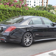 メルセデス　AMG S63 　セダン　スクープ写真