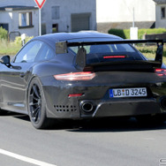 ポルシェ　911 GT2 RS