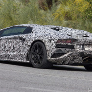 ランボルギーニ アヴェンタドールに最後の改良新型！エアロキット刷新