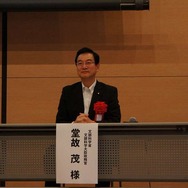 文部科学省の堂故茂大臣政務官
