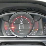 ボルボ V40 T3