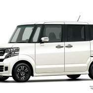 N-BOX Custom 特別仕様車 SSブラックスタイルパッケージ （プレミアムホワイト・パールII）