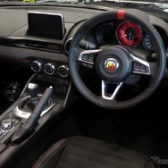 マツダ ロードスターを踏襲する運転席周り
