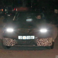 セアト　クロスオーバー　SUV