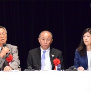 パネルディスッション。左より杉尾哲氏、岡田高大氏、後藤由美氏