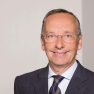 ワルター・デ・シルバ氏