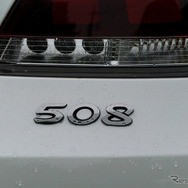 プジョー 508 GT ブルーHDi