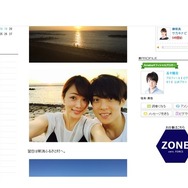 五十嵐圭＆本田朋子、海に浮かぶ夕日を背景にツーショット「とても綺麗でした」