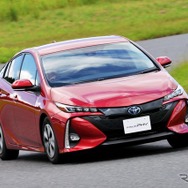 トヨタ プリウスPHV 新型