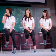 ブリヂストンタイヤジャパン「 2016BLIZZAK（ブリザック）プロモーション発表会」でアイスホッケー女子日本代表チーム「スマイルジャパン」がトークセッション（2016年8月29日）