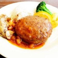 ユカタン・ベースキャンプ・グリルでは、「スペシャルセット」（1,580円）