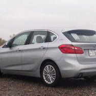BMW 225xe アクティブツアラー