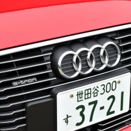 アウディ A3スポーツバック e-トロン