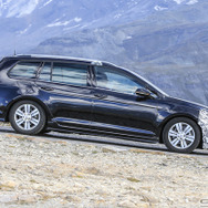 VW ゴルフ R ヴァリアント スクープ写真