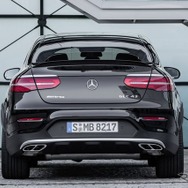 メルセデスAMG GLC 43 4MATICクーペ