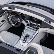 メルセデス AMG GT C ロードスター