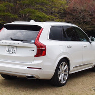 ボルボ XC90 T8