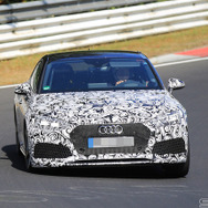 アウディ　RS5スクープ写真
