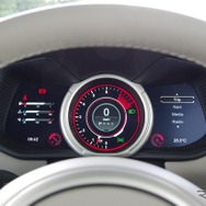 アストンマーティン DB11