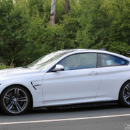 BMW M4 GT4スクープ写真