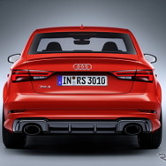 アウディ RS3 セダン