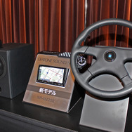 三菱電機 車載用スピーカー カーナビ ETC2.0車載器 新製品説明会。