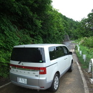 国道352号線を走行中