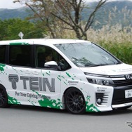 テイン ストリートアドバンスZ を装着したトヨタヴォクシー