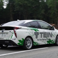 テイン ストリートアドバンスZ を装着したトヨタプリウス