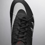 ナイキ、NJR×JORDANコレクションからホワイトカラー限定発売