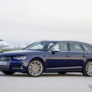 アウディ S4アバント