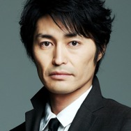 安田顕