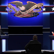 Hillary Clinton And Donald Trump Face Off In First Presidential Debate At Hofstra University　（Photo by Drew Angerer／Getty Images）